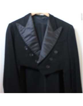 tailcoat view 2